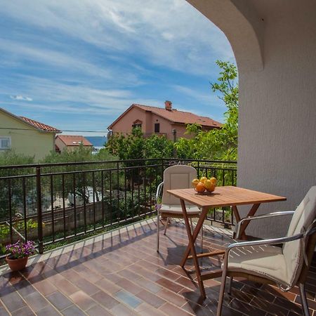 Guesthouse Maver Црес Экстерьер фото
