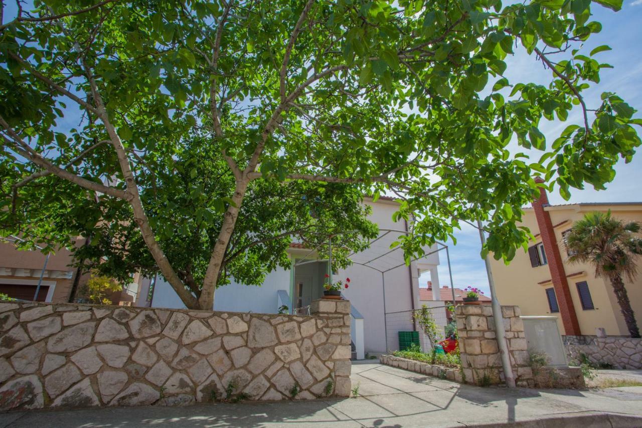 Guesthouse Maver Црес Экстерьер фото
