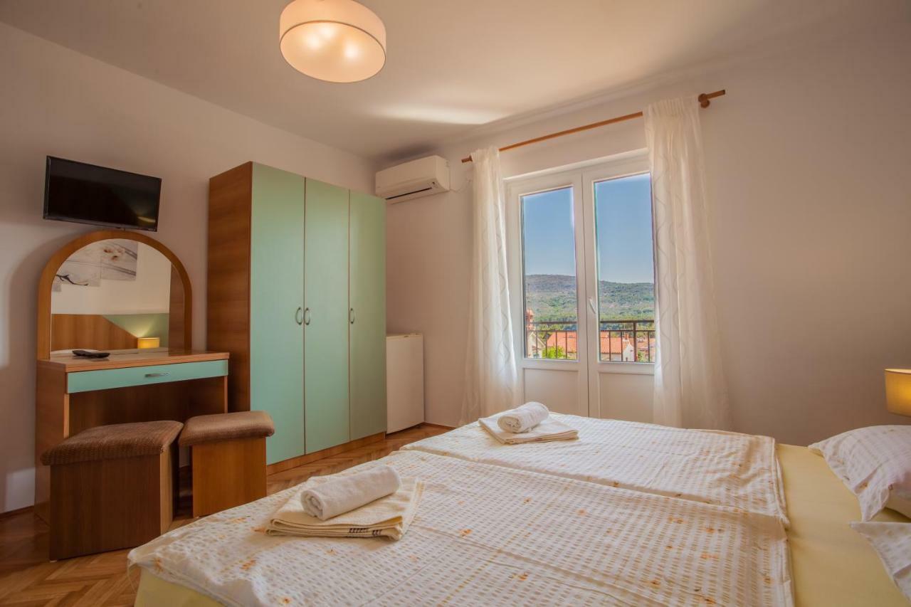 Guesthouse Maver Црес Экстерьер фото