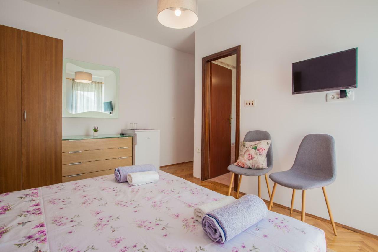 Guesthouse Maver Црес Экстерьер фото