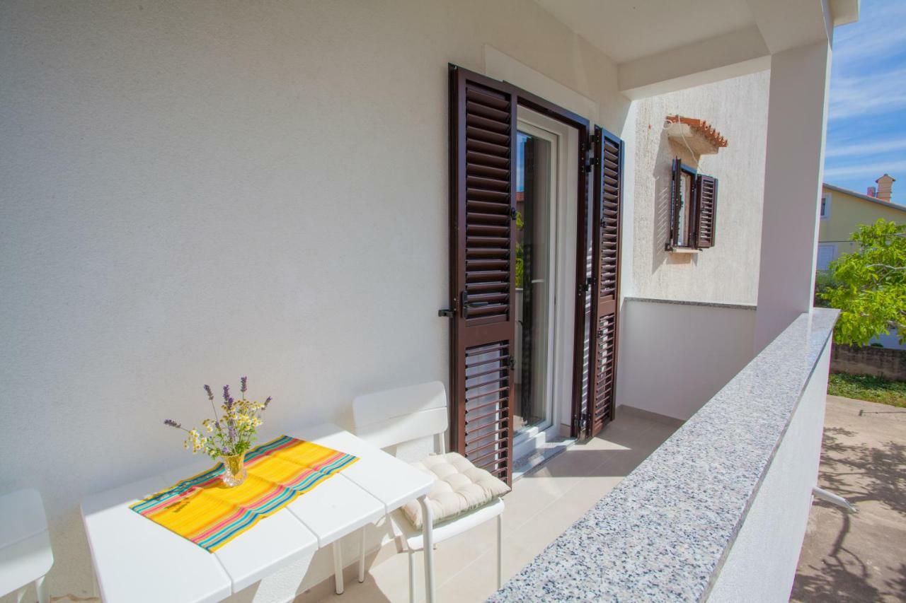 Guesthouse Maver Црес Экстерьер фото