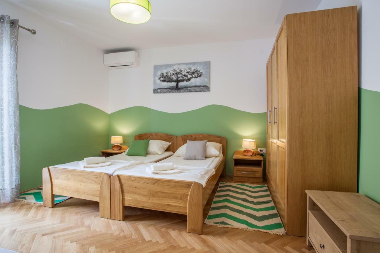 Guesthouse Maver Црес Экстерьер фото